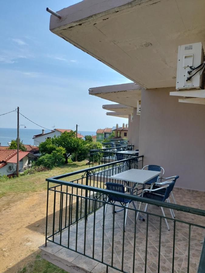 Karaoyli Apartments Studios Kokkino Nero Ngoại thất bức ảnh